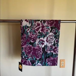 Life is Good Summer Scarf